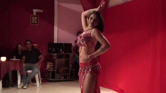 Sexy Belly Dance